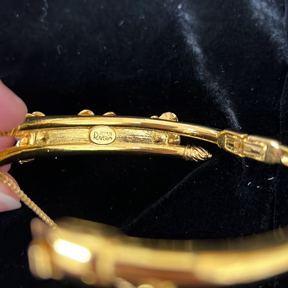 Joan Rivers Pansy Enamel Bracelet - Picture 4 of 5